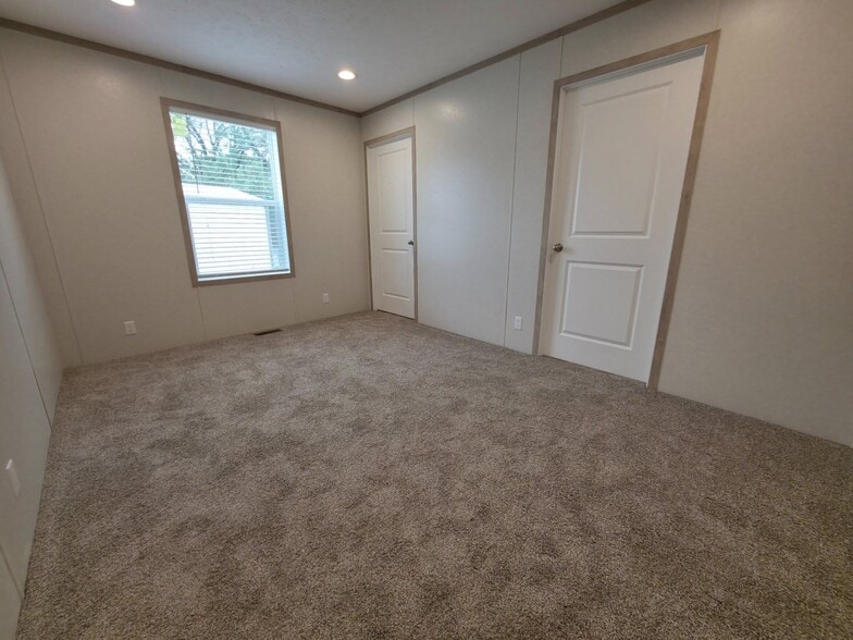 Building Photo - 1312 W Harbour Unit 160