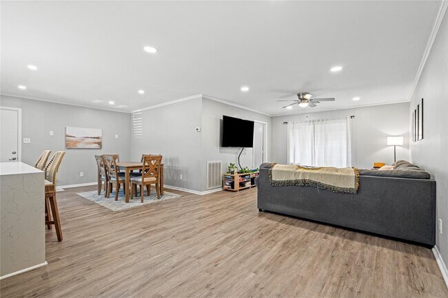 Building Photo - 2503 46th St