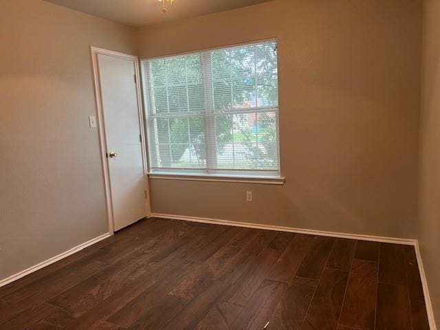 Building Photo - 331 Carriage Way