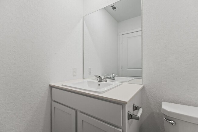 Building Photo - 1003 Beck Ter
