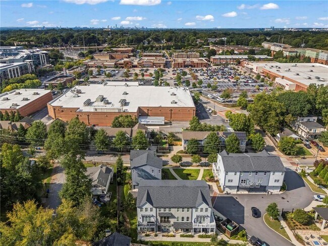 Building Photo - 1221 Oxley Pl NW