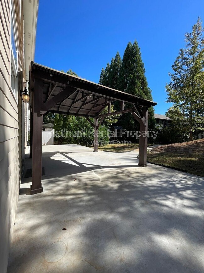 Building Photo - 3442 Old Towne Ln
