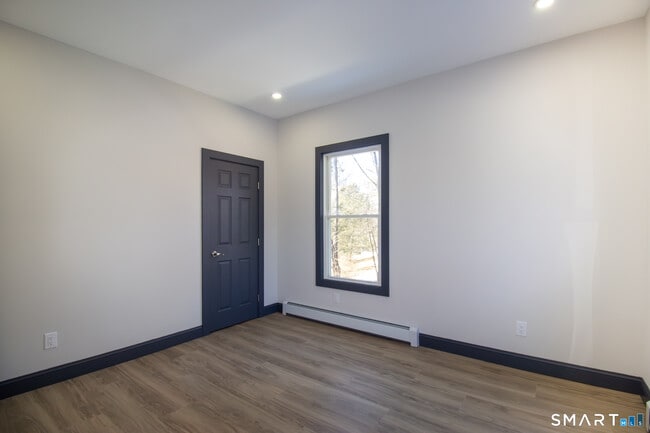 Building Photo - 133 North St