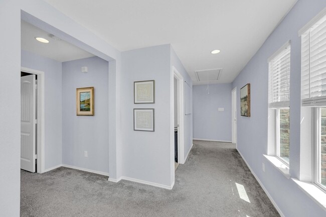 Building Photo - 5812 Pescia St