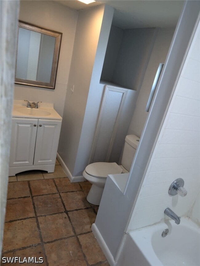 Building Photo - 111 E Palmetto Ln