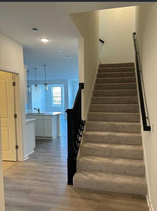 Building Photo - 1775 Hauer Trail