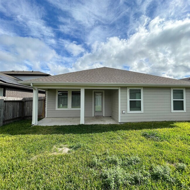 Building Photo - 6826 Halifax Harvest Ln