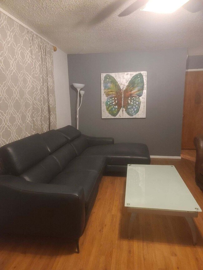 Building Photo - 4924 N Woodmere Fairway