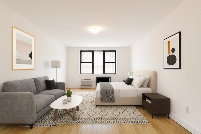 Building Photo - 156 E 83rd St