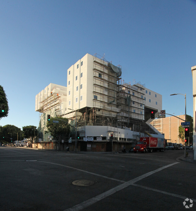 Building Photo - Star Apartments