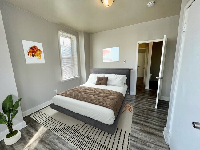 Building Photo - 1309 W Allegheny Ave