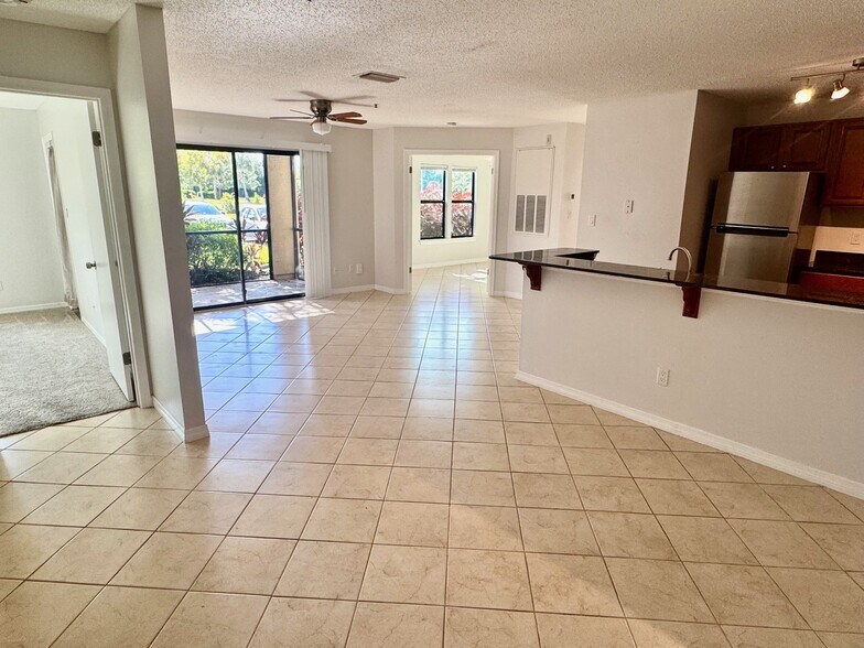 Living room and kitchen - 4045 Crockers Lake Blvd