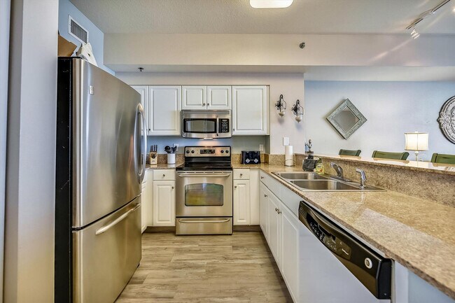Building Photo - 104 Gulfside Ct