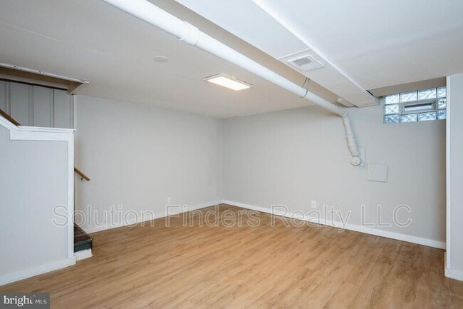 Building Photo - 2110 Coralthorn Rd