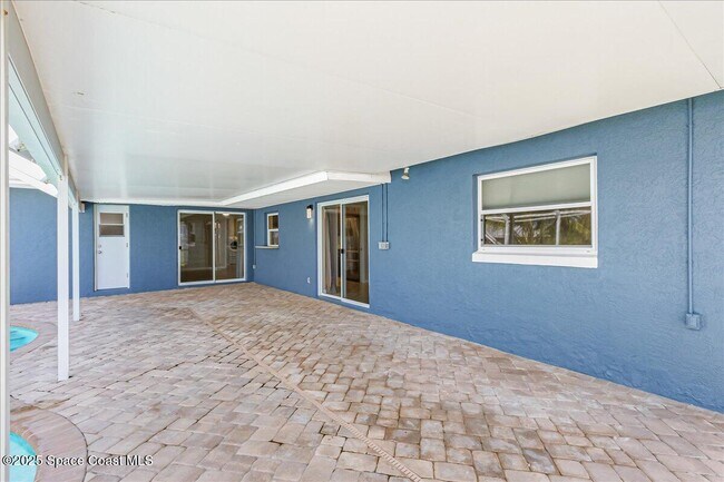 Building Photo - 436 Thrush Dr