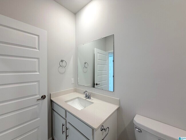Building Photo - 234 Granby Ln