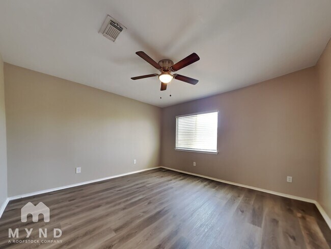 Building Photo - 5114 Bright Oak Ct