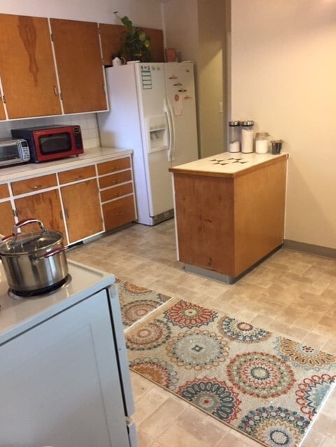 Building Photo - Classic Northgate Rambler