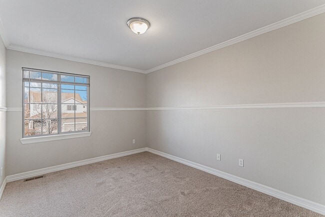 Building Photo - Single family 4 bed 3 bath for rent