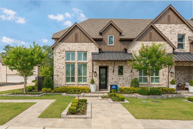 Building Photo - 599 Cypress Vly Ave