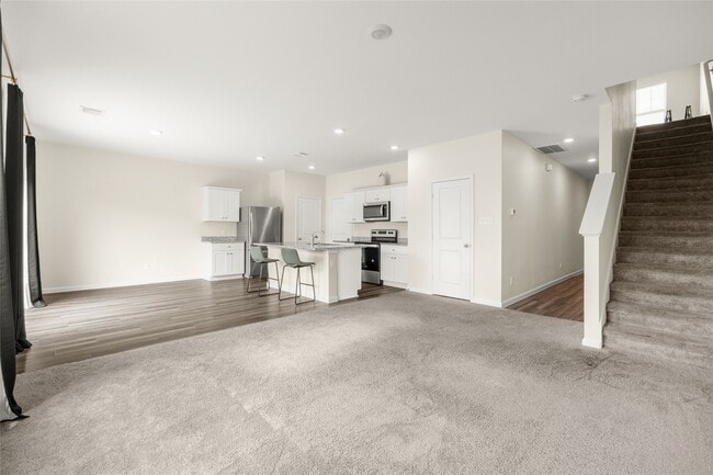 Building Photo - 7810 Pink Dahlia Dr