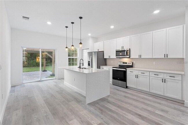 Building Photo - 13164 SW 71st Ct