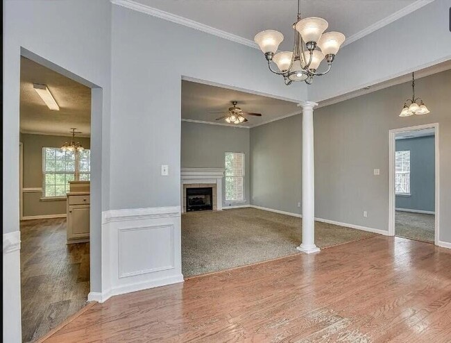 Building Photo - 647 Butler Springs Cir