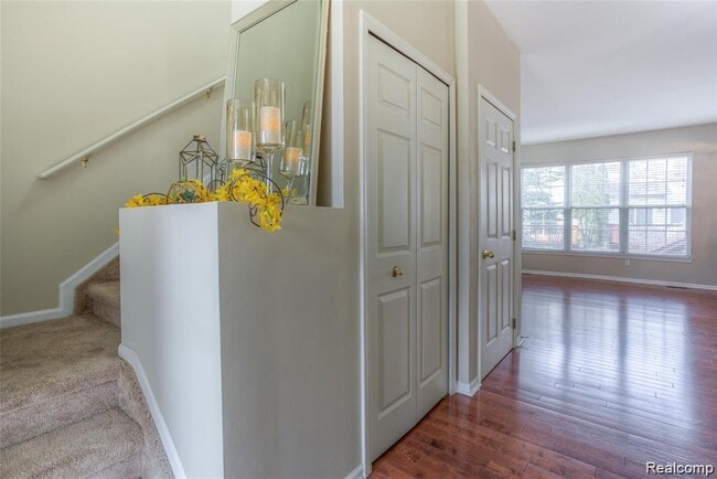 Building Photo - 38476 Lynwood Ct