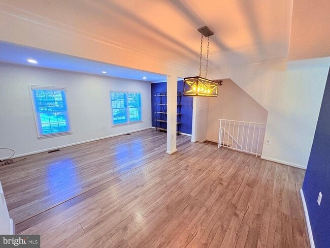 Building Photo - 12010 Glen Alden Rd