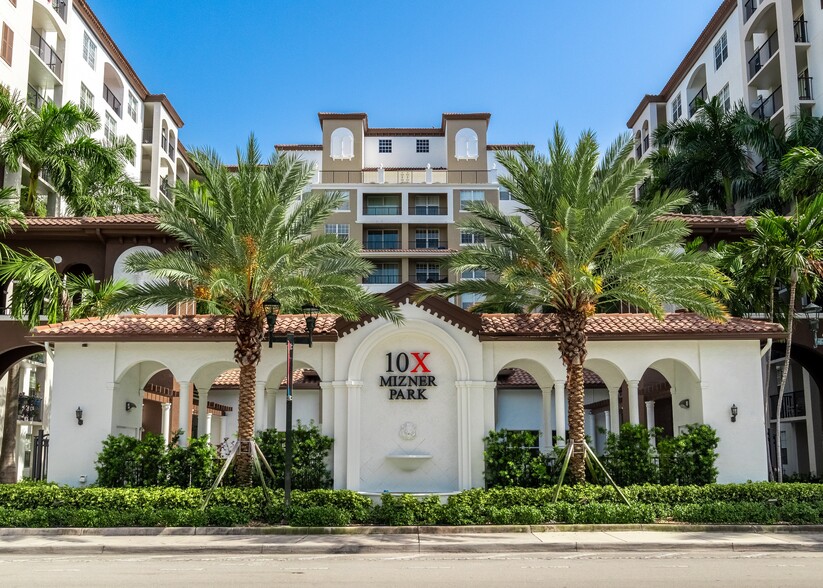 Primary Photo - 10X Mizner Park