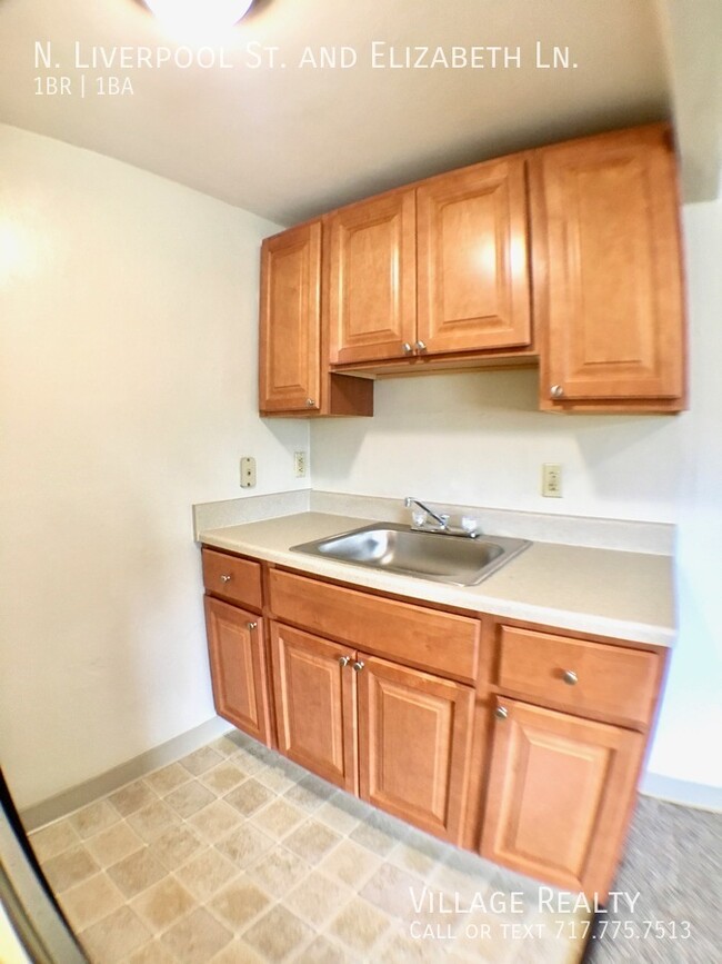 Building Photo - Affordable 1-Bed Convenient to I-83! Perfe...