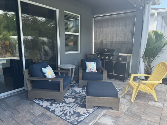 Building Photo - 7315 34th Ct E