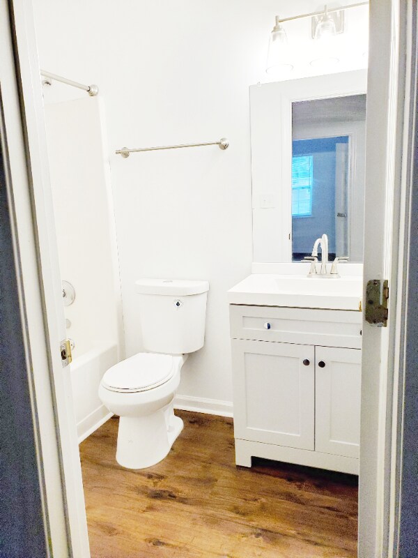 Building Photo - 1868 Joseph E. Boone Blvd NW