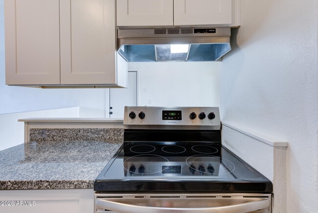 Building Photo - 157 W Juniper St