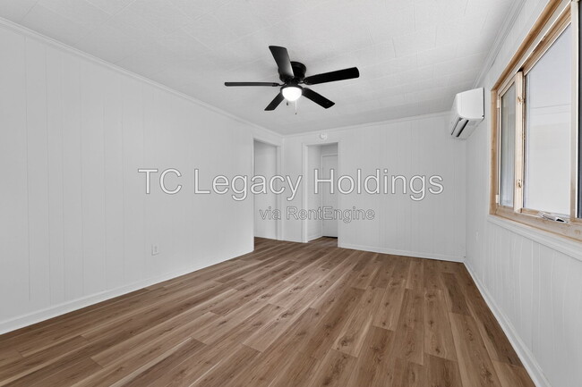 Building Photo - 1610 N 18th St