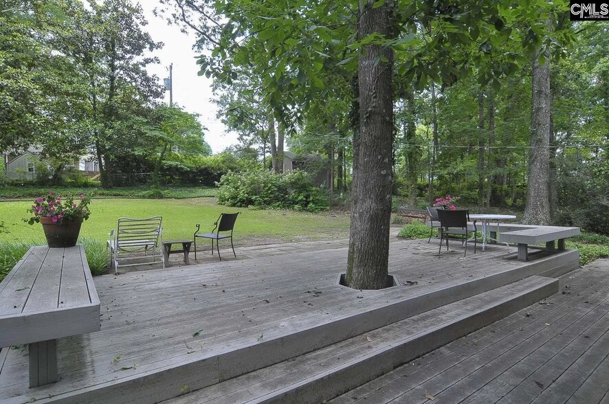 Building Photo - 236 Tram Rd