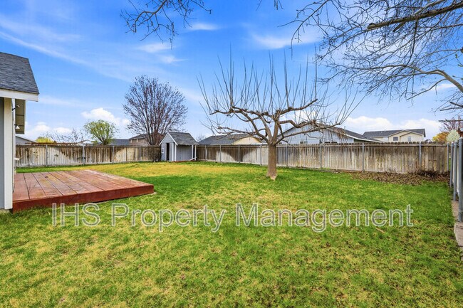 Building Photo - 8503 Desoto Dr