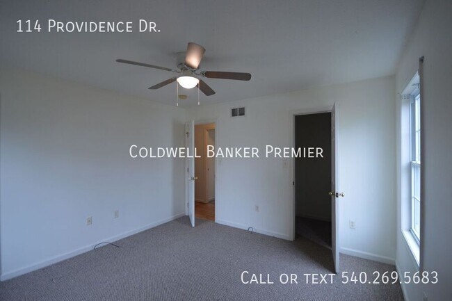 Building Photo - 114 Providence Dr