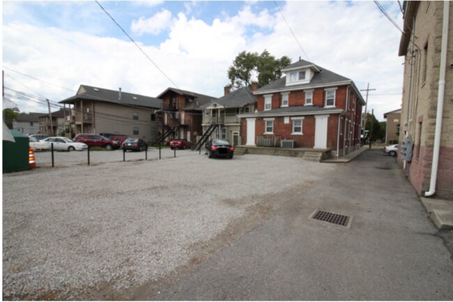 Building Photo - 113 Chittenden Ave