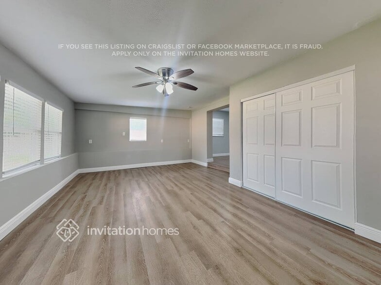 Building Photo - 4359 Neptune Dr SE