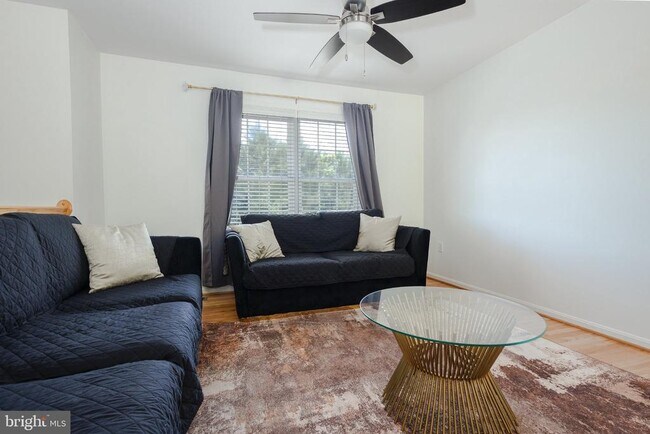 Building Photo - 103 Mummert Cir