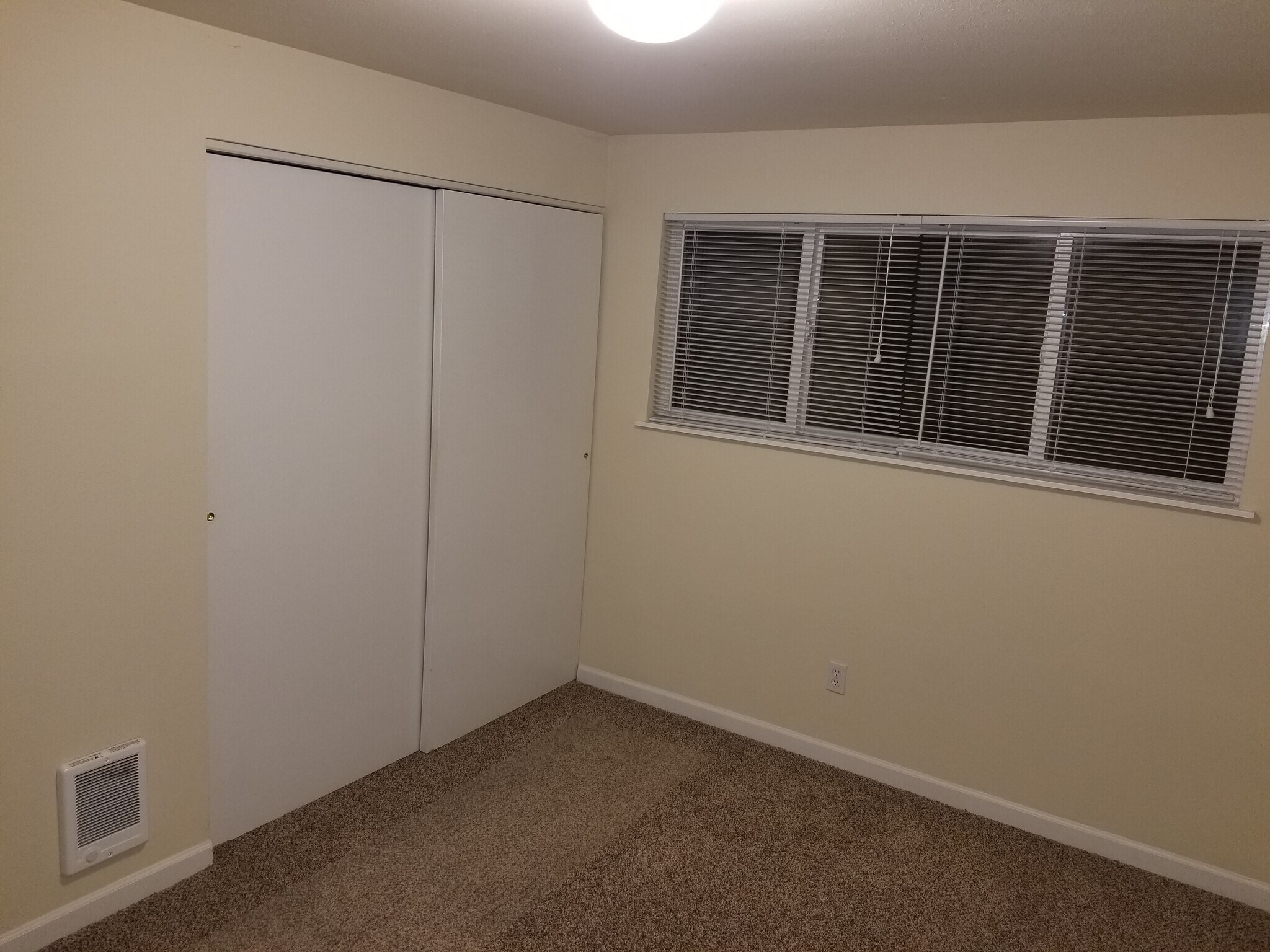 Bedroom - 14244 SE Allen Rd