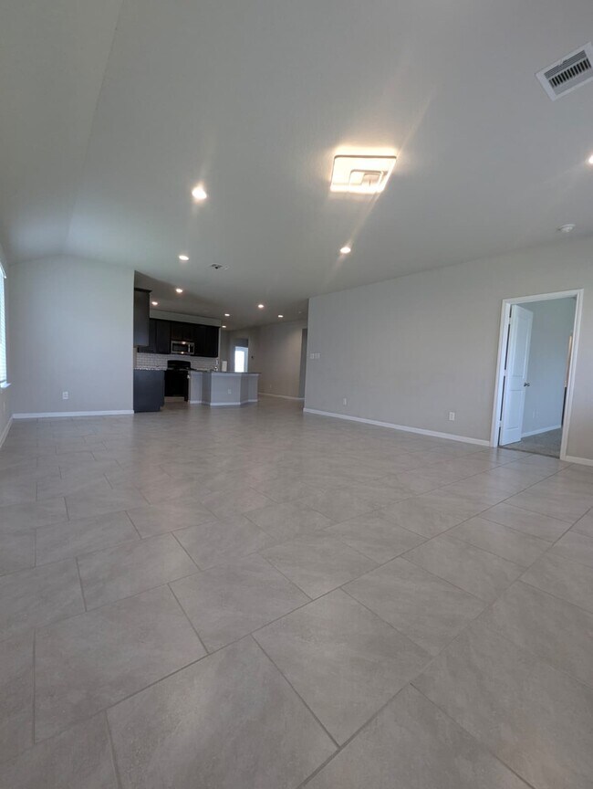 Building Photo - 3518 Windham Way