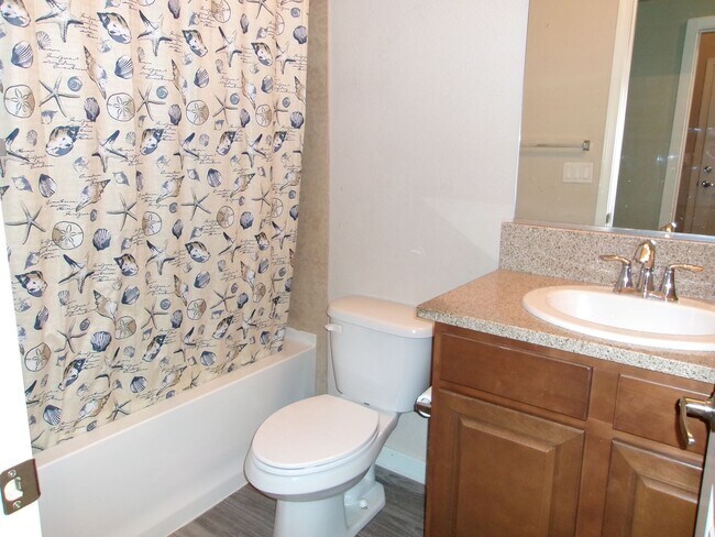 Building Photo - Spacious home located in gated community.