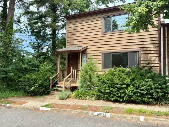 Primary Photo - 319 Harvest Dr