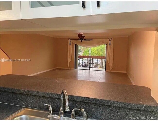 Building Photo - 8540 SW 149th Ave