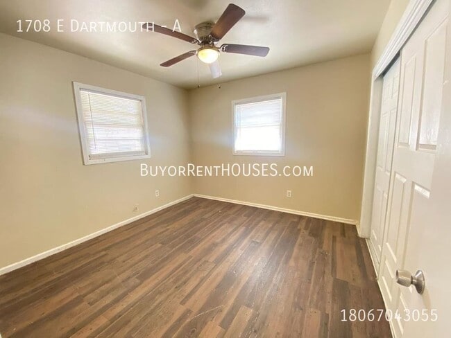 Building Photo - PRICE REDUCTION! $499 Move-In Special (+ a...