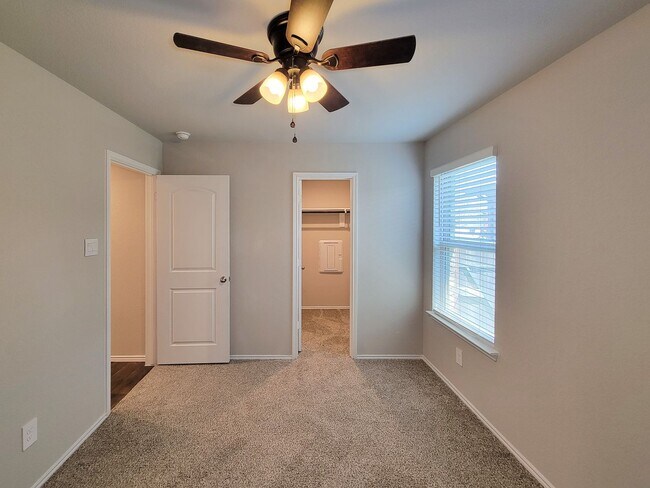 Building Photo - The price is right and the location is even better! Take a look TODAY at this like-new, 3/2, open...