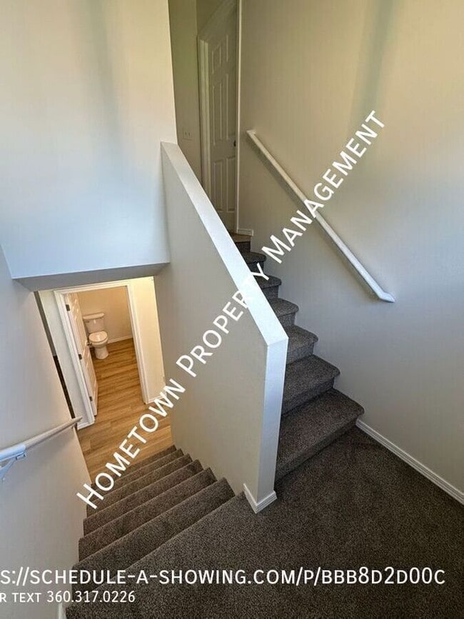 Building Photo - 223 Mill Rd SE