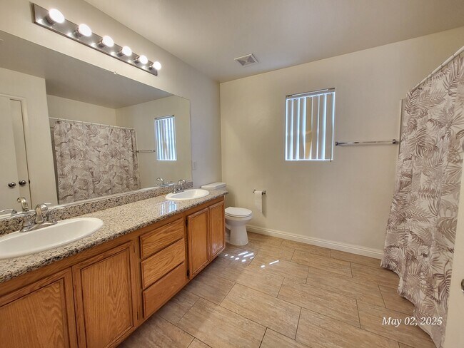 Building Photo - 6764 Grandview Ridge Ave